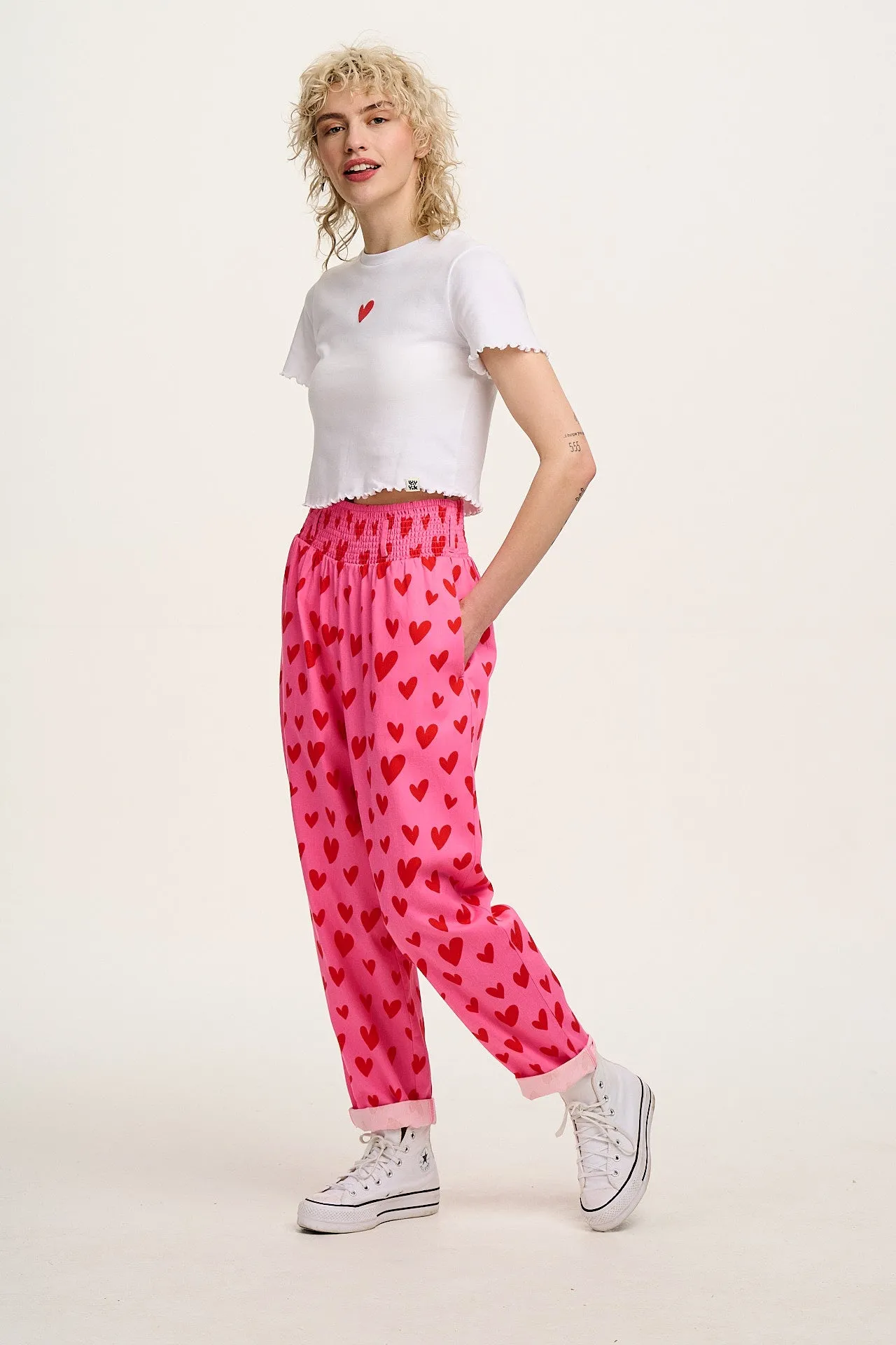 Alexa - Cotton Trousers in Pink Heart Cupid Print