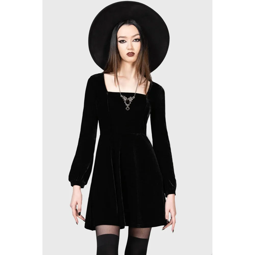 Archaic Dress