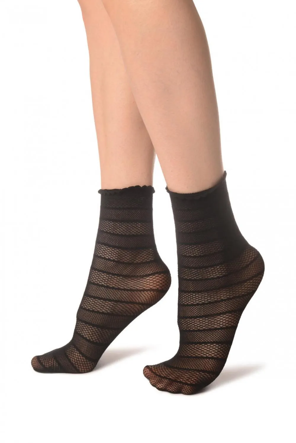Black Textured Stripes Ankle High Socks