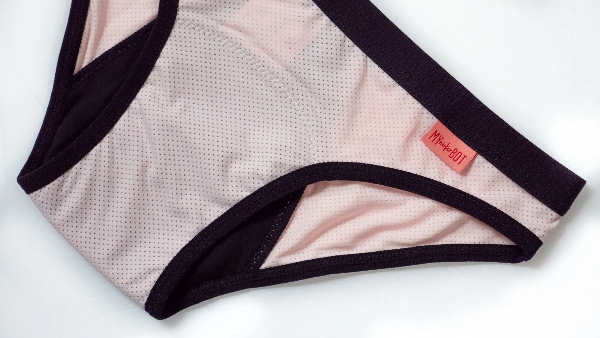 Sports Mesh Period Brief in Moderate Absorbency